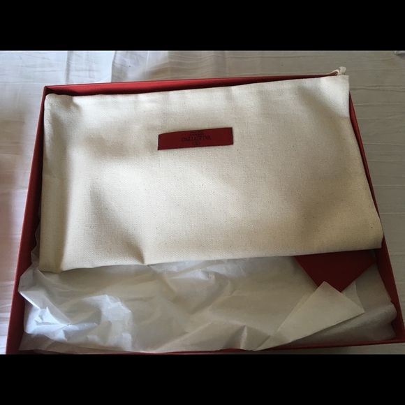 Valentino Garavani Tan-go Tango leather pump - Picture 3 of 7